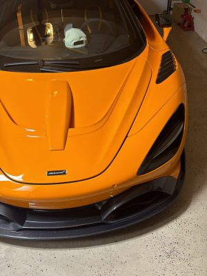 Mclaren 720S vorsteiner dry carbon fender