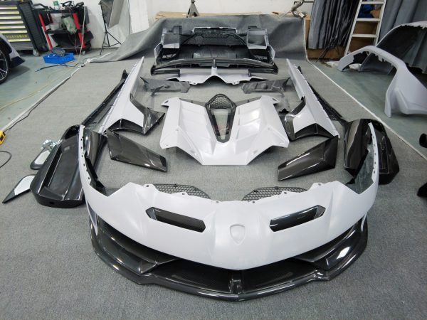Lamborghini LP700 upgrade SVJ Dry carbon kit  full set 1:1Version supercar kits