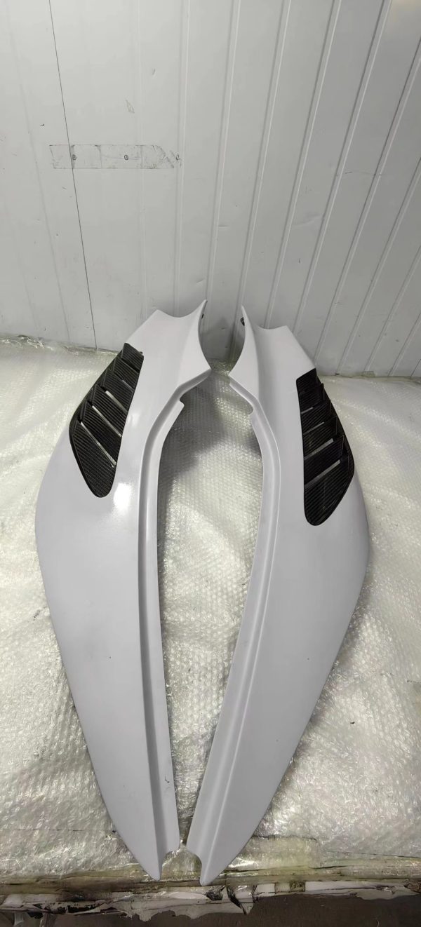 V FENDER Mclaren 720S vorsteiner dry carbon fender