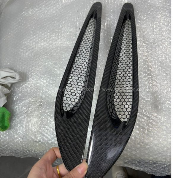 hood vent1 Mclaren 720S OEM hood vent with mesh grid 2pcs/set