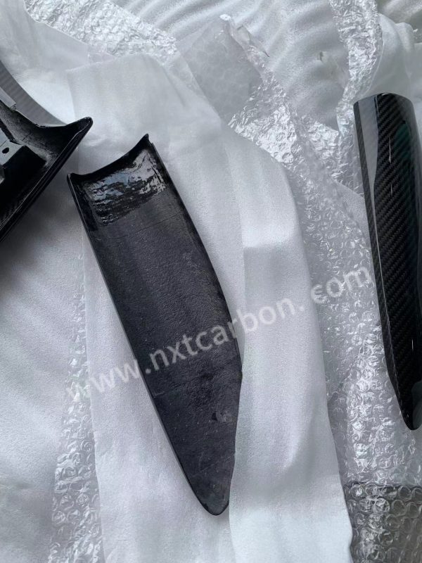 Mclaren 600lt style  dry carbon side vent door handle dry carbon  4pcs /set