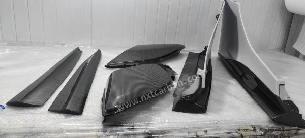 Mclaren 675lt side skirts