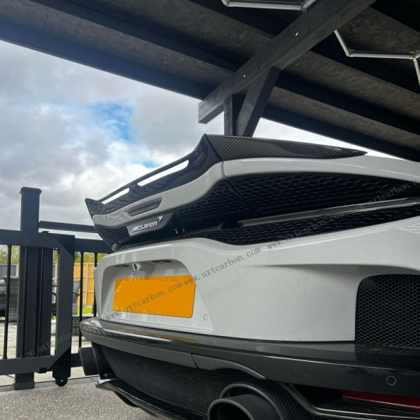 Mclaren gt spoiler -4