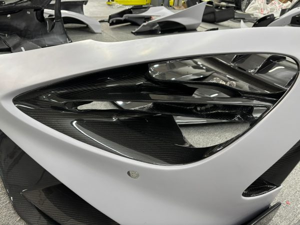 headlight bucket McLaren 720S to 765LT Upgrade - 1:1 Dry Carbon Kit for Ground Dynamics Body Kits
