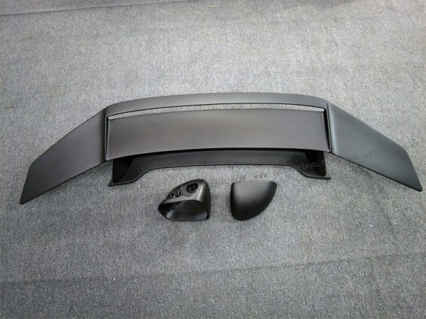 Upgrade Your McLaren GT  DRY Carbon BIG Spoiler/Wing - Aerodynamic Performance at Its Finest