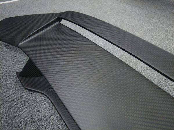 Upgrade Your McLaren GT  DRY Carbon BIG Spoiler/Wing - Aerodynamic Performance at Its Finest