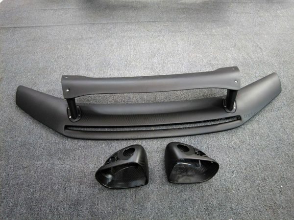 Upgrade Your McLaren GT  DRY Carbon BIG Spoiler/Wing - Aerodynamic Performance at Its Finest