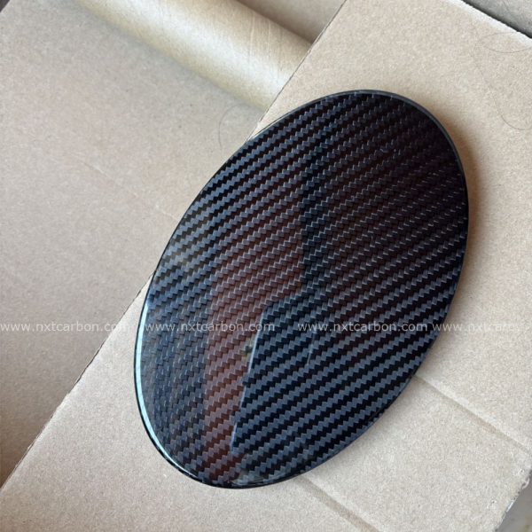 dry carbon fuel cap for Mclaren 720s Fuel tank cover overlay style gas cap