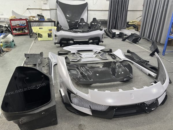 pista dry carbon kit