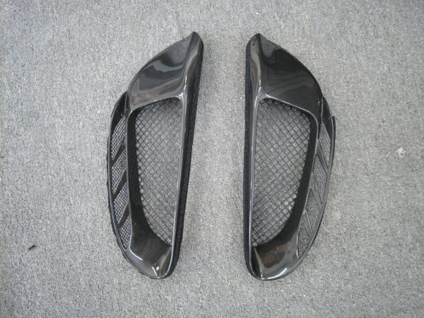 Ferrari 488 Pista Style 1:1 Dry Carbon Fiber Body Kit – Front Bumper, Rear Bumper, Hood & Full Set