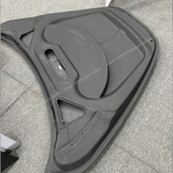 Mclaren 720S novitec dry carbon hood fitment guranteen