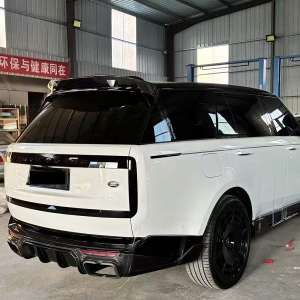 landrover1 Dry Carbon Fiber Full Body Kit for 2023+ Range Rover - Aerodynamic Front Lip Spoiler, Side Skirts, Fender Flares & Rear Diffuser OEM Fitment)