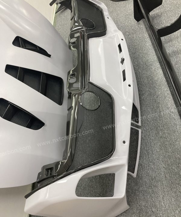 Ferrari 488 EVO Challenge Dry Carbon Fiber Full Body Kit - Aerodynamic Front Bumper/Rear Diffuser/Racing Wing (6-Piece Complete Set)