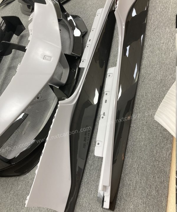 Ferrari 488 EVO Challenge Dry Carbon Fiber Full Body Kit - Aerodynamic Front Bumper/Rear Diffuser/Racing Wing (6-Piece Complete Set)