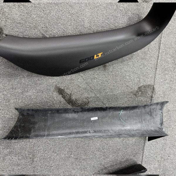600ltdoooo McLaren 600LT OEM-Style Dry Carbon Fiber Door Sills - Precision Fit Replacement with Custom Logo (2-Piece Illuminated Entry Guards)