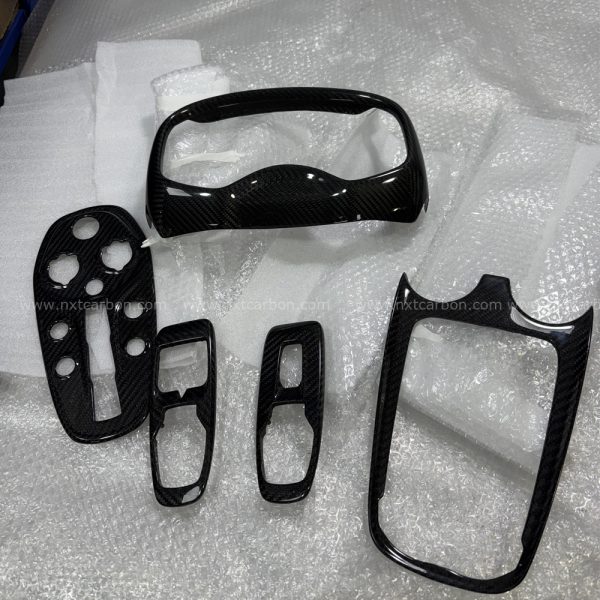 McLaren GT Dry Carbon Fiber Interior Trim Kit - 6-Piece High-Gloss Full Set (Dashboard/Door Panels/Console) OEM-Style