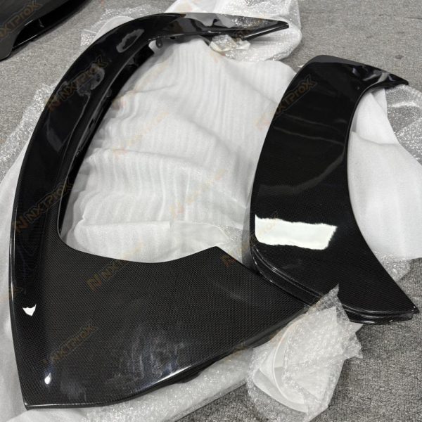 Authentic Dry Carbon Fiber Spoiler for Ferrari SF90 / SF90 Stradale / SF90 Spider - Lightweight & High Gloss