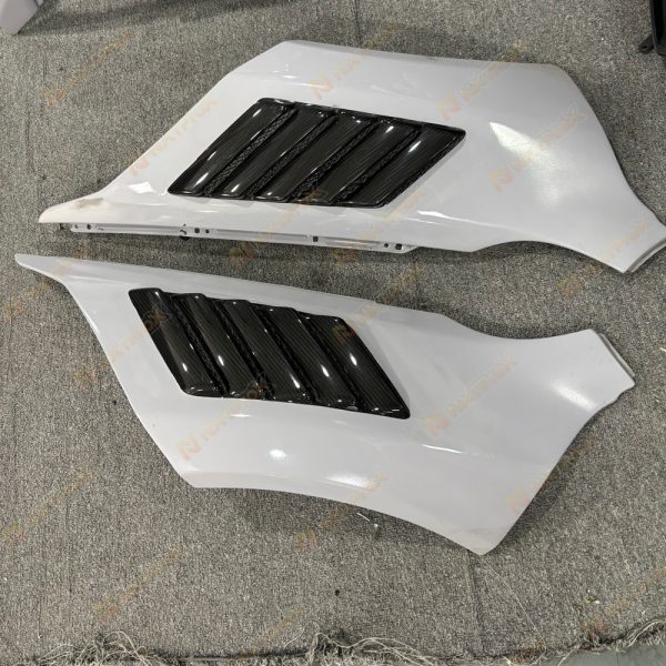 Mclaren MP4-12C  Dry carbon fender 2pcs/set fitment guranteen top quality