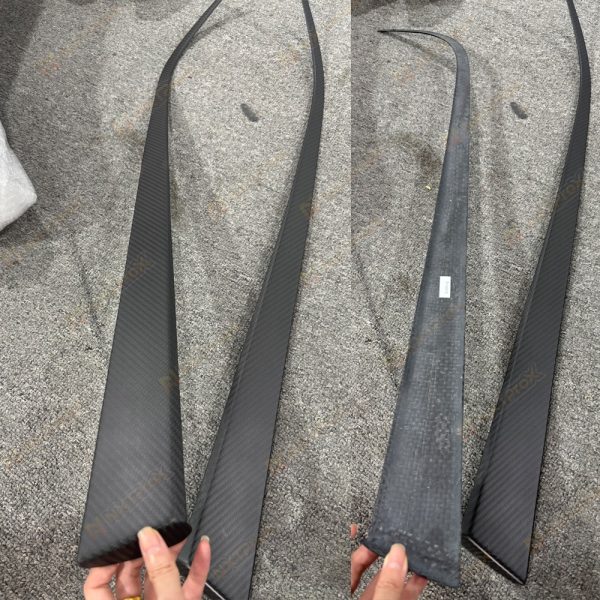 Dry Carbon Fiber inside Door trim for McLaren 720S / 765LT – Lightweight & Gloss/Matte Finish