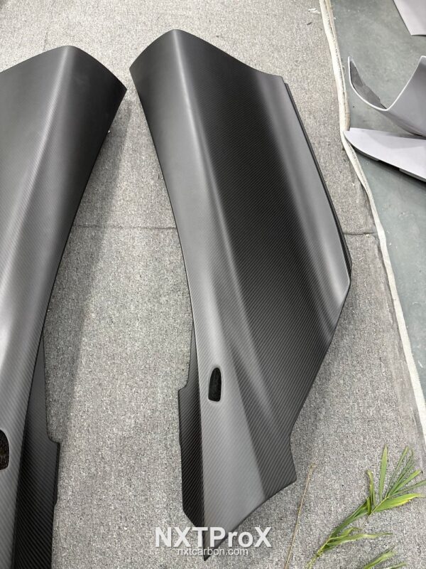 720s door panel