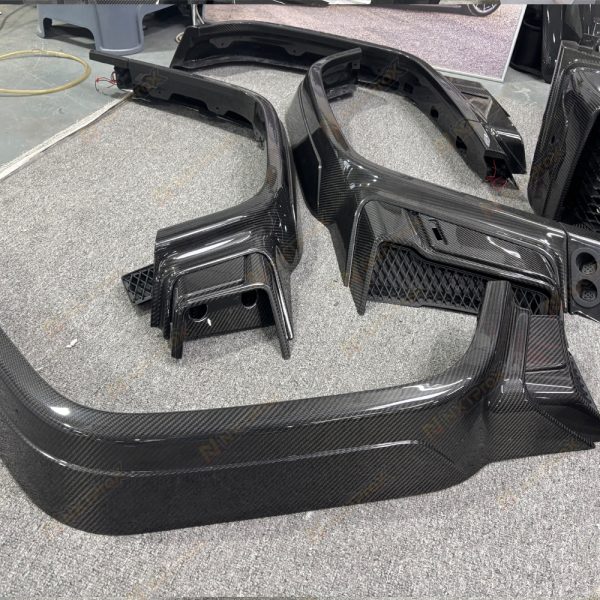 2025 Brabus 800 w465-9