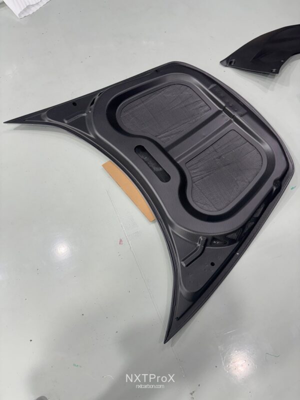 mclaren 650s hood