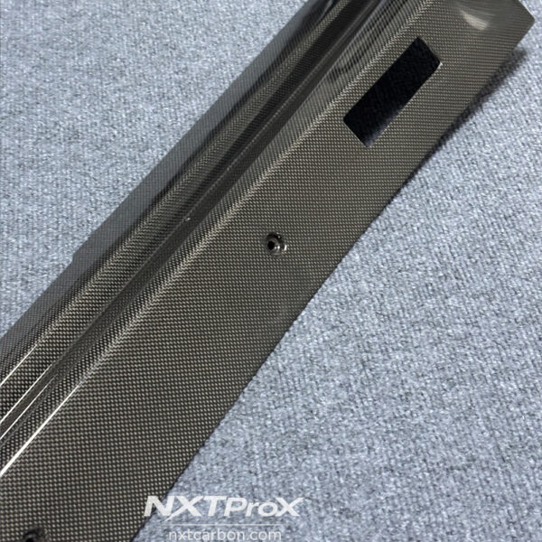 488door1 dry carbon door sills for Ferrari 488 pista oem style 2pcs/set