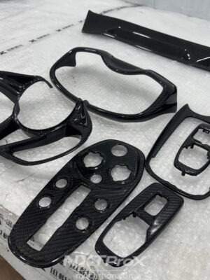 McLaren GT Dry Carbon Fiber Interior Trim Kit - 6-Piece replacment(Dashboard/Door Panels/Console)
