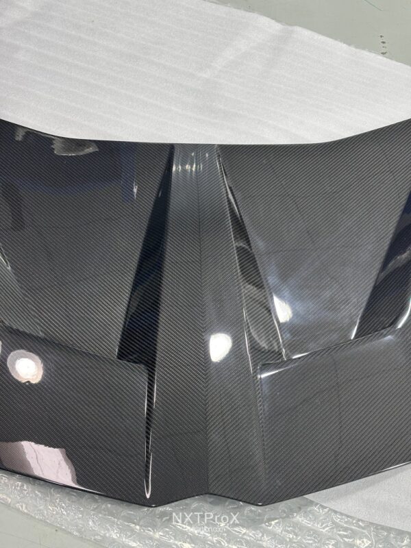 lamborghini hood